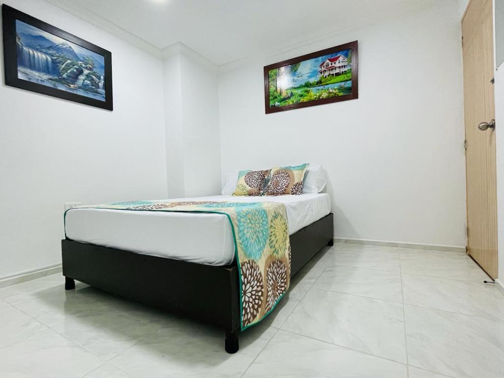 Hotel Eterna Primavera Medellin Ngoại thất bức ảnh