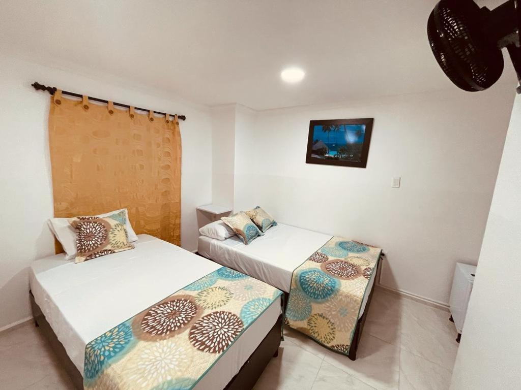 Hotel Eterna Primavera Medellin Ngoại thất bức ảnh
