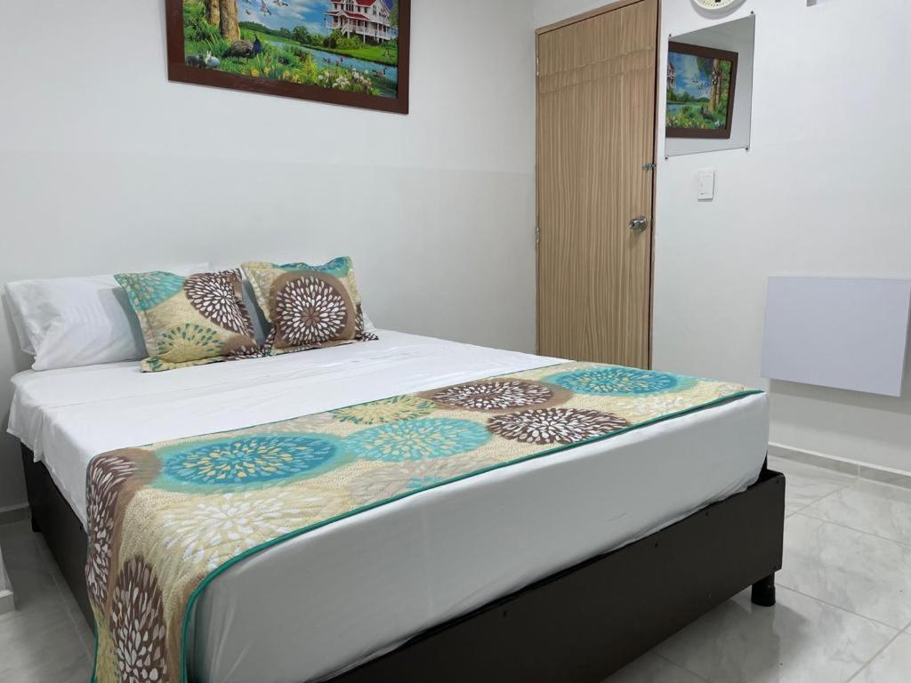 Hotel Eterna Primavera Medellin Ngoại thất bức ảnh