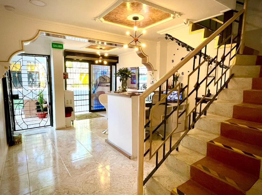 Hotel Eterna Primavera Medellin Ngoại thất bức ảnh