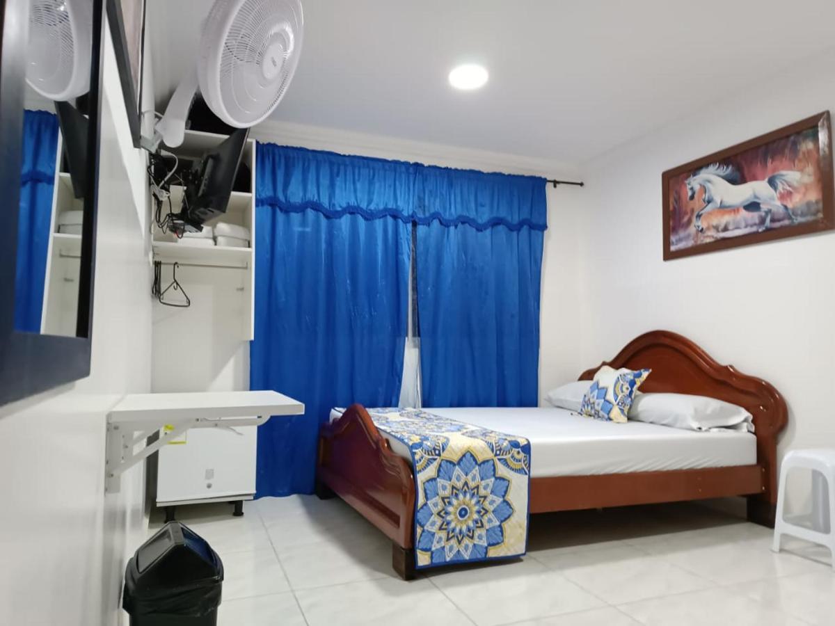 Hotel Eterna Primavera Medellin Ngoại thất bức ảnh